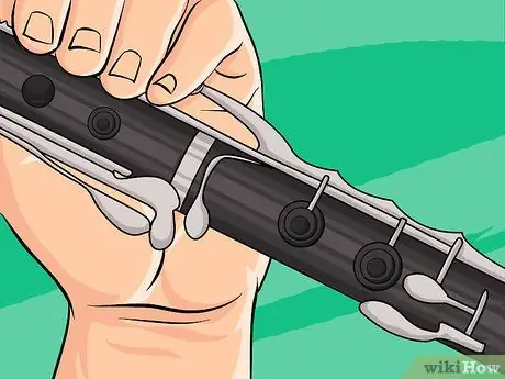 Определите протекающие пэды на деревянных духовых инструментах Шаг 11