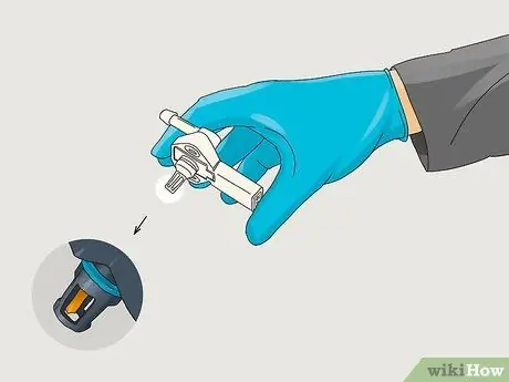 Очистите датчик карты Шаг 7