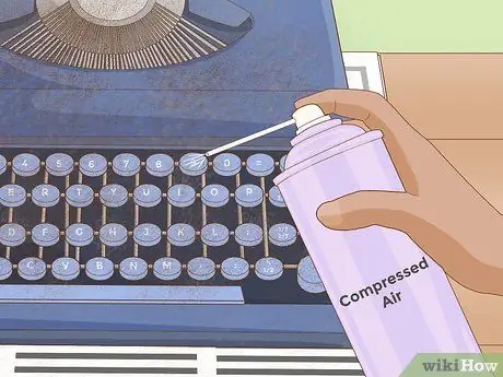 Очистите пишущую машинку Шаг 4
