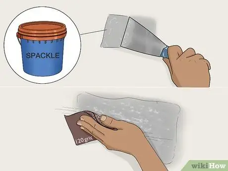 Закрепить отверстия в потолке Шаг 17