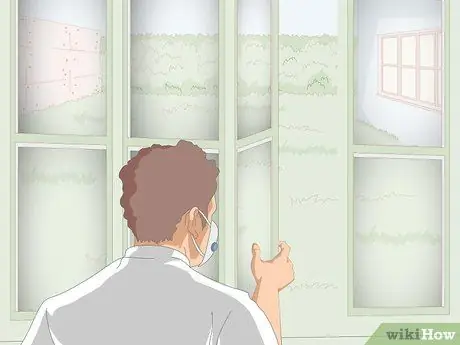 Краска стен у потолка Шаг 7