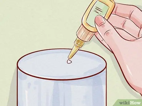 Заполните пластиковые отверстия, шаг 2