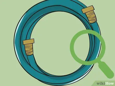 Не допускайте замерзания шланга для воды на автофургоне Шаг 14