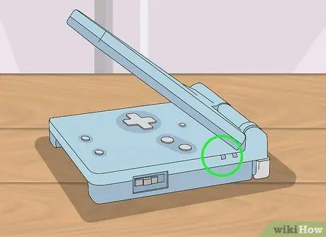 Играйте на Game Boy Advance SP Шаг 4