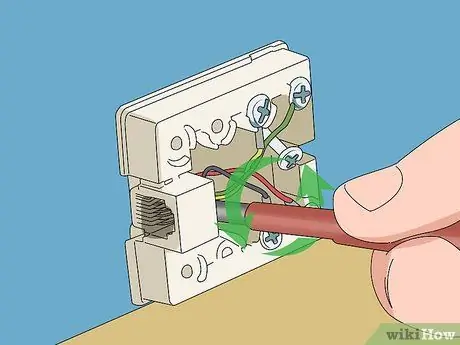 Установите домашнюю телефонную розетку Шаг 4