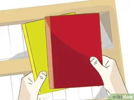 Скрыть вещи в книге Шаг 1
