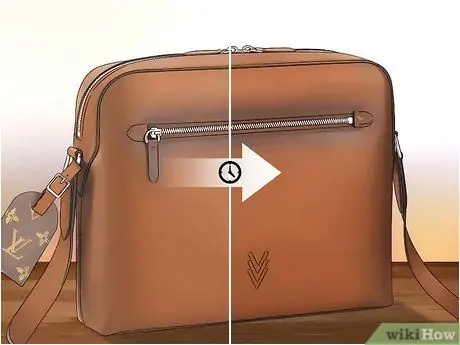 Чистка кожи Louis Vuitton Step 8 Чистка кожи Louis Vuitton Step 8