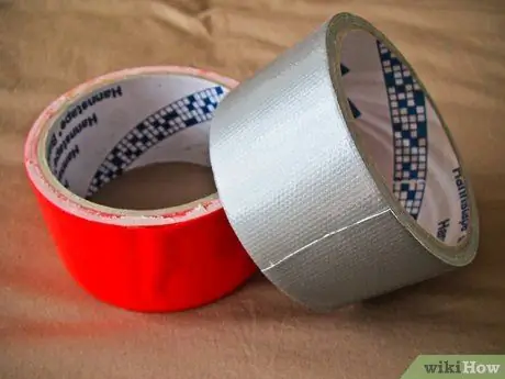 Сделайте лук из клейкой ленты Шаг 8