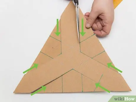 Делаем картонный бумеранг Шаг 7