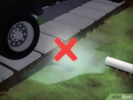 Слейте воду из дома Шаг 6