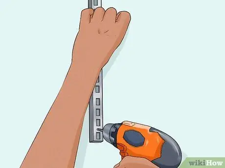 Сборка регулируемых полок для кладовой Шаг 15