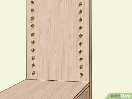 Сборка регулируемых полок для кладовой Шаг 7