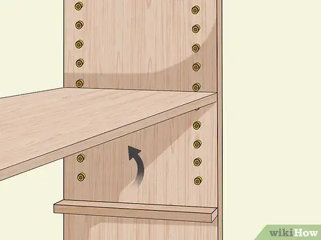 Сборка регулируемых полок для кладовой Шаг 8