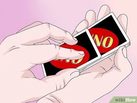 Играть в UNO Step 1