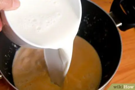 Сделать грог из яичного молока, шаг 5