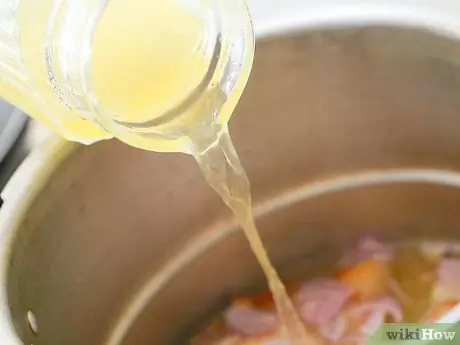 Приготовить свиные отбивные из моркови и картофеля в скороварке Шаг 5 Приготовить свиные отбивные из моркови и картофеля в скороварке Шаг 5