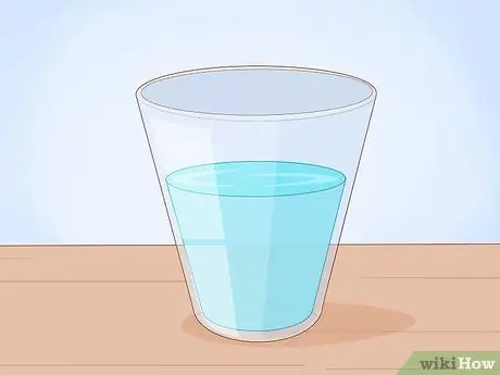 Выращивание лука в воде, шаг 1