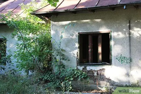 Исследуйте заброшенные строения, шаг 4