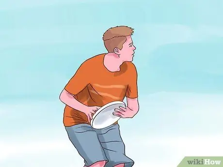 Играть в Ultimate Frisbee Step 15