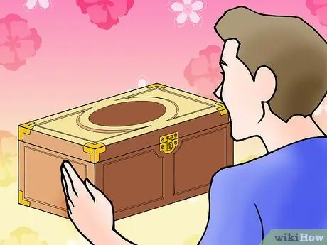 Ценные антикварные сундуки Step 3