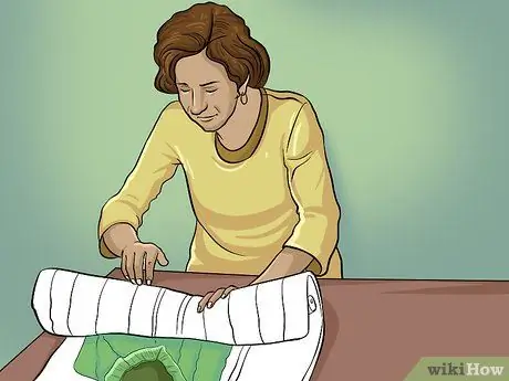 Эластичная усохшая шерстяная ткань, шаг 5