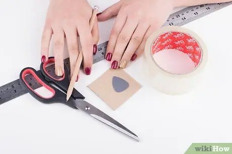 Сделайте медиаторы из картона Шаг 4