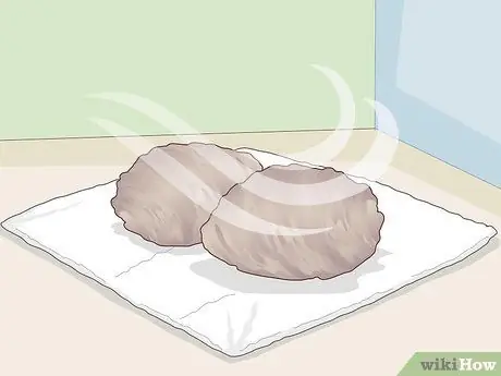 Очистка ракушек из ракушек Paua Step 4