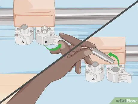 Измените лезвие Cricut Шаг 6