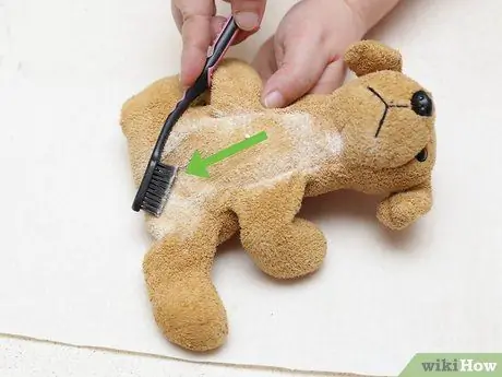 Вымойте мягкую игрушку вручную, шаг 5