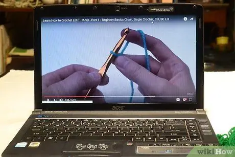 Вязание крючком для левой руки шаг 10