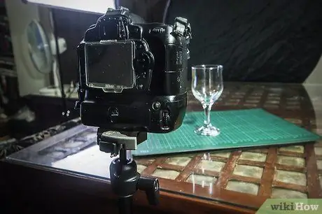 Сфотографируйте стеклянные предметы Шаг 2