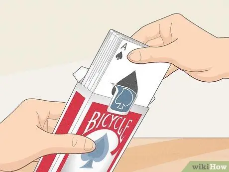 Сделать невозможную бутылку Шаг 2