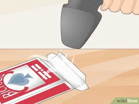 Сделайте невозможную бутылку Шаг 4