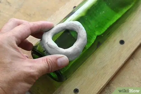 Сделайте акцентные огни на бутылке вина Шаг 8