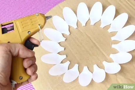 Сделать зеркало из ложки Шаг 6 Пуля 1