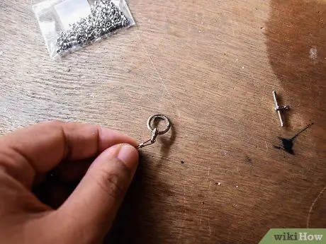 Используйте обжимные бусины, шаг 4