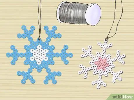 Делаем снежинки из бусин Perler Шаг 10