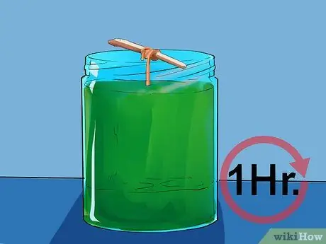 Сделайте свечи для ароматерапии Шаг 8