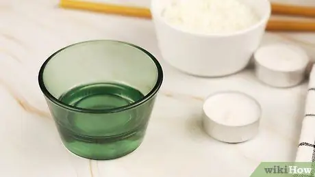 Сделать свечу из пчелиного воска Шаг 4