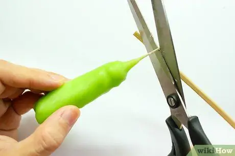 Сделайте базовые свечи на конусе, шаг 7