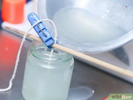 Сделать свечи с цитронеллой Шаг 8