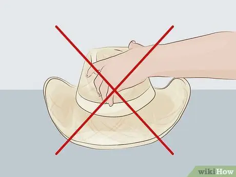 Сформируйте ковбойскую шляпу Шаг 13