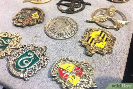 Сделать эмалированные булавки Шаг 11