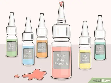 Цветная смола для украшений Шаг 1