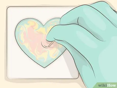 Цветная смола для украшений Шаг 15