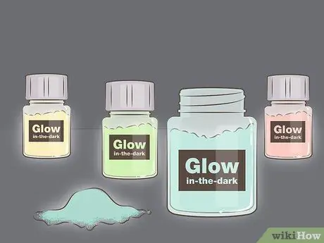 Цветная смола для украшений Шаг 5