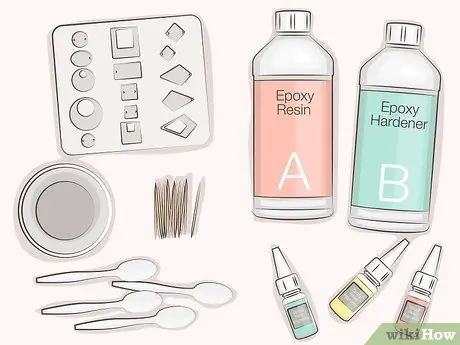 Цветная смола для украшений Шаг 7