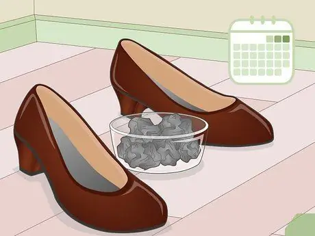 Избавьтесь от запаха дыма из кожи Шаг 3