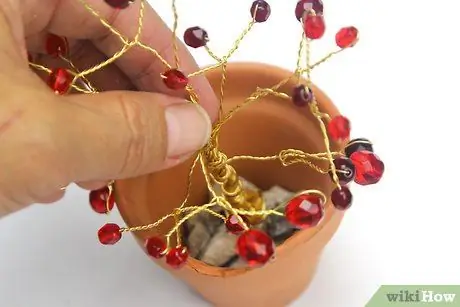 Сделайте скульптуру из проволочного дерева. Шаг 11