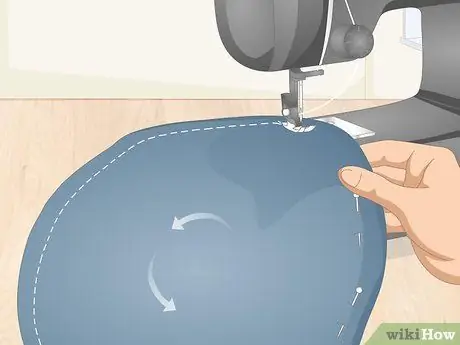 Пришиваем круг Шаг 3